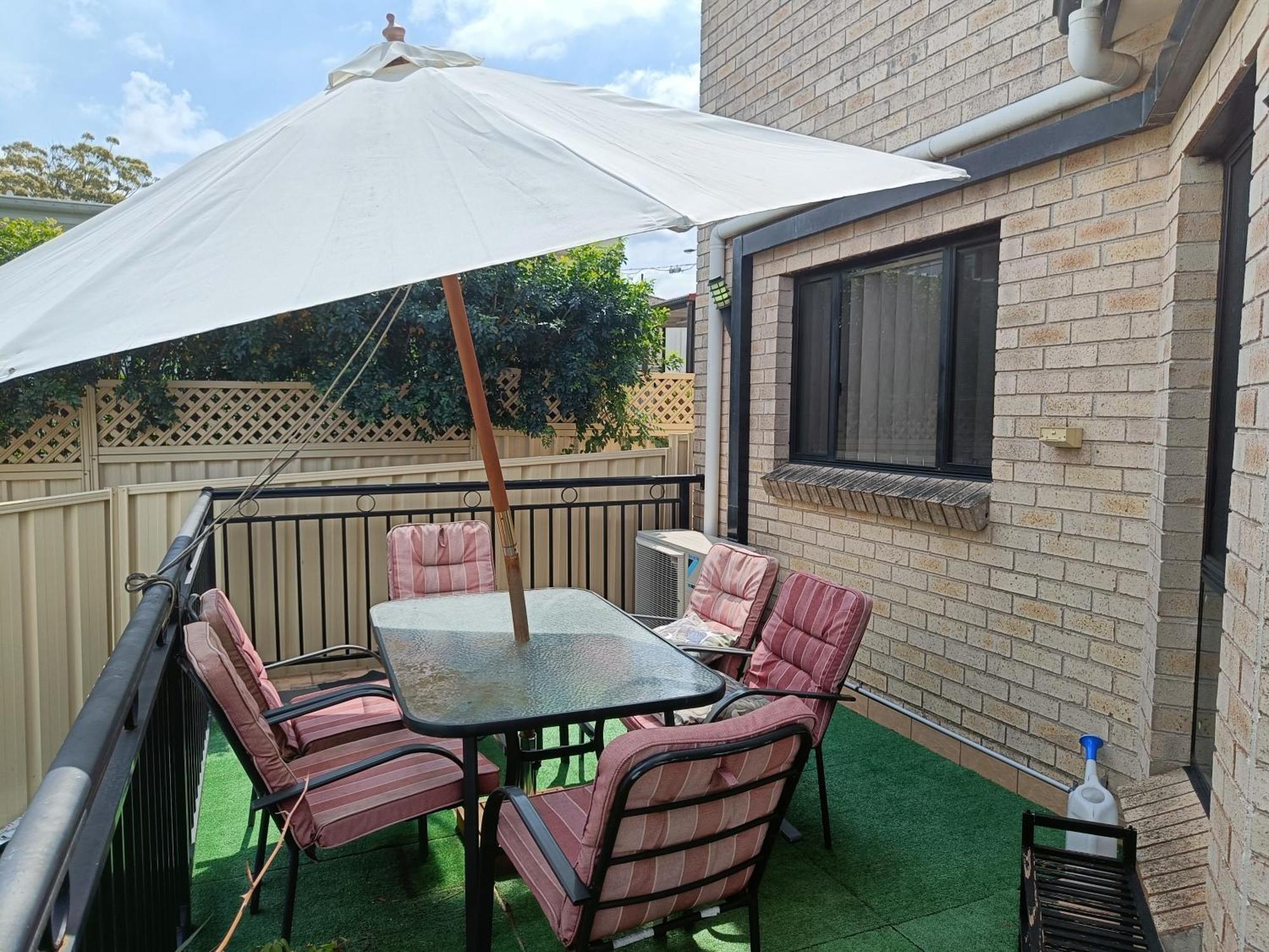 Two Single Beds With Balcony G2